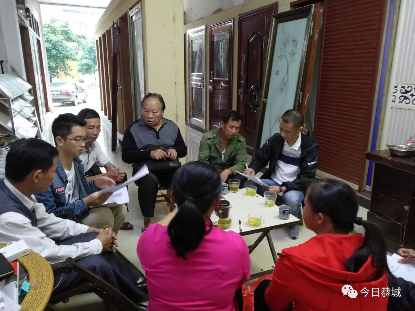 赤脚进屯入户 赤诚带民致富——记恭城瑶族自治县门等村党支部书记苏开德711 / 作者:高负帅 / 帖子ID:267073