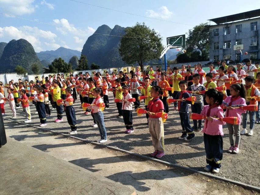 恭城瑶族自治县2018年度中华优秀传统文化“六进” 示范典型和道德模范初步名单公示104 / 作者:深秋的落叶 / 帖子ID:267128