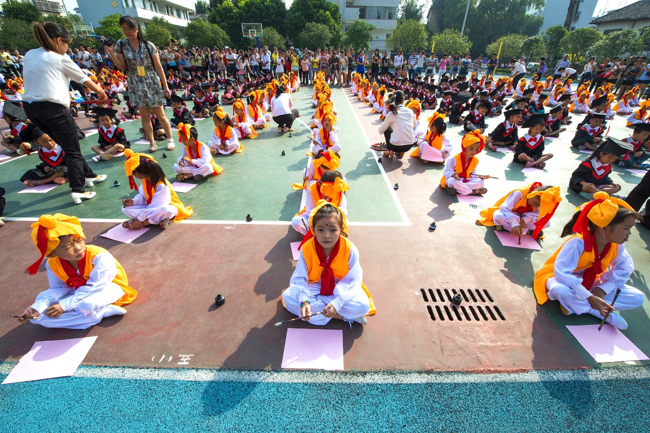 恭城瑶族自治县2018年度中华优秀传统文化“六进” 示范典型和道德模范初步名单公示27 / 作者:深秋的落叶 / 帖子ID:267128