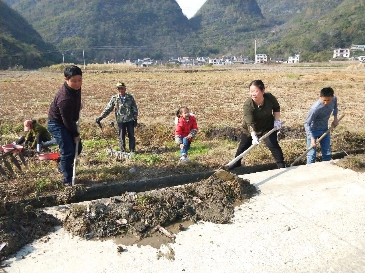 恭城瑶族自治县2018年度中华优秀传统文化“六进” 示范典型和道德模范初步名单公示615 / 作者:深秋的落叶 / 帖子ID:267128