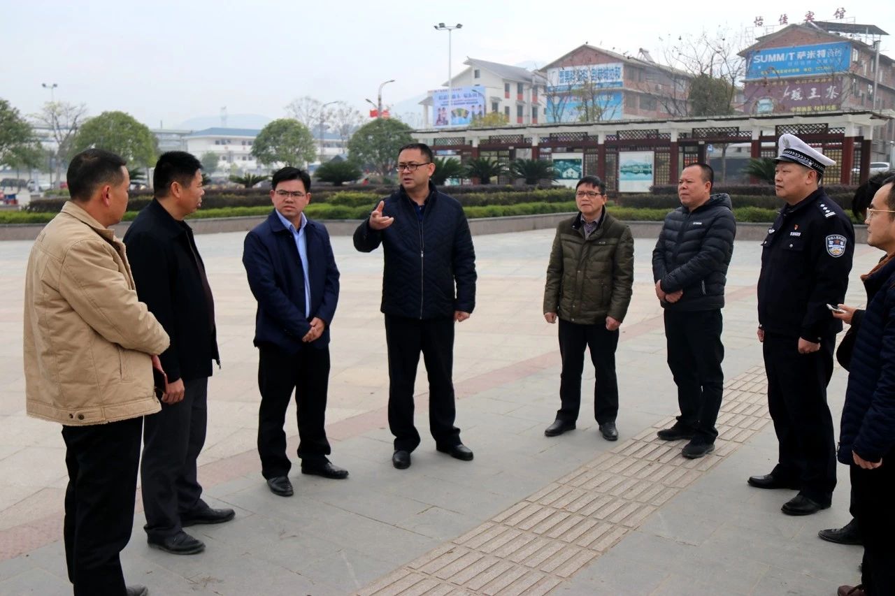 我县部署2019年消防安全和道路交通安全工作237 / 作者:婷婷妹 / 帖子ID:267295