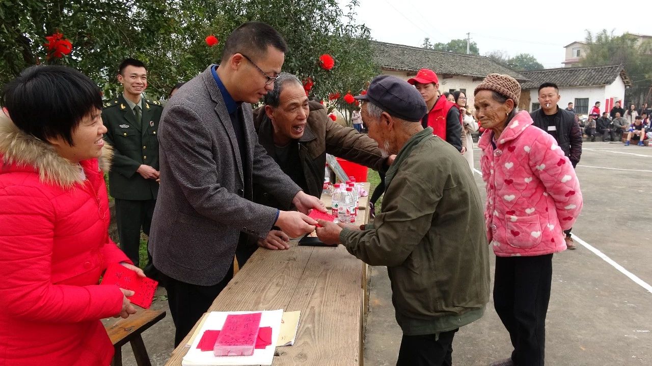 西岭：新时代春节 走“文明”范 过热闹年12 / 作者:承接水电安装 / 帖子ID:267330