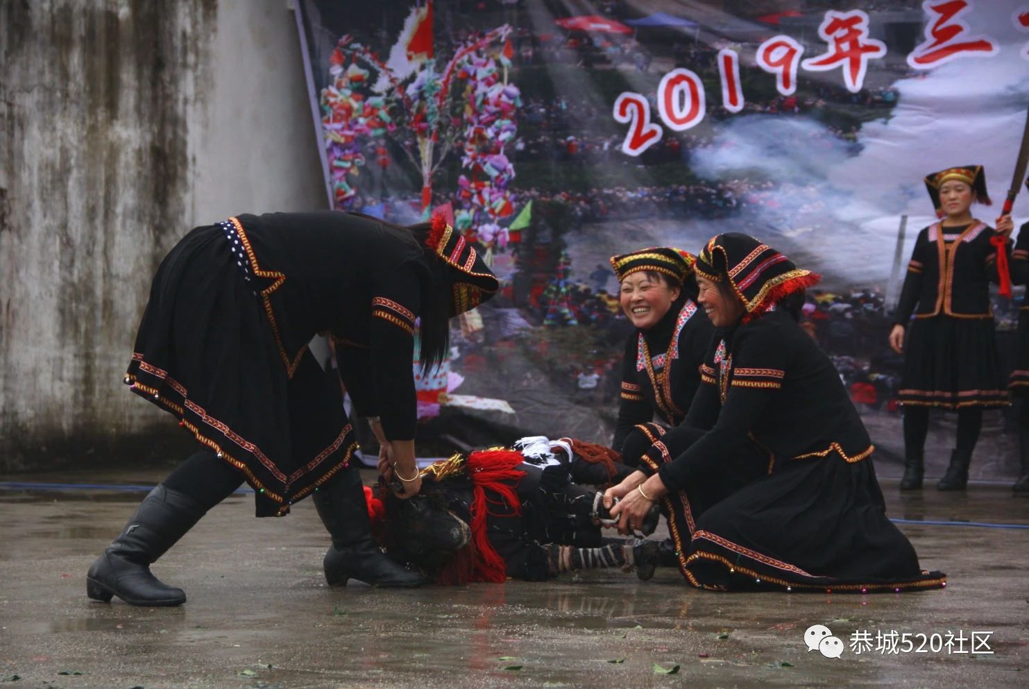 2019年三江石口村花炮节全程直播回放+高清大图，花炮究竟落在谁家？769 / 作者:深秋的落叶 / 帖子ID:267423