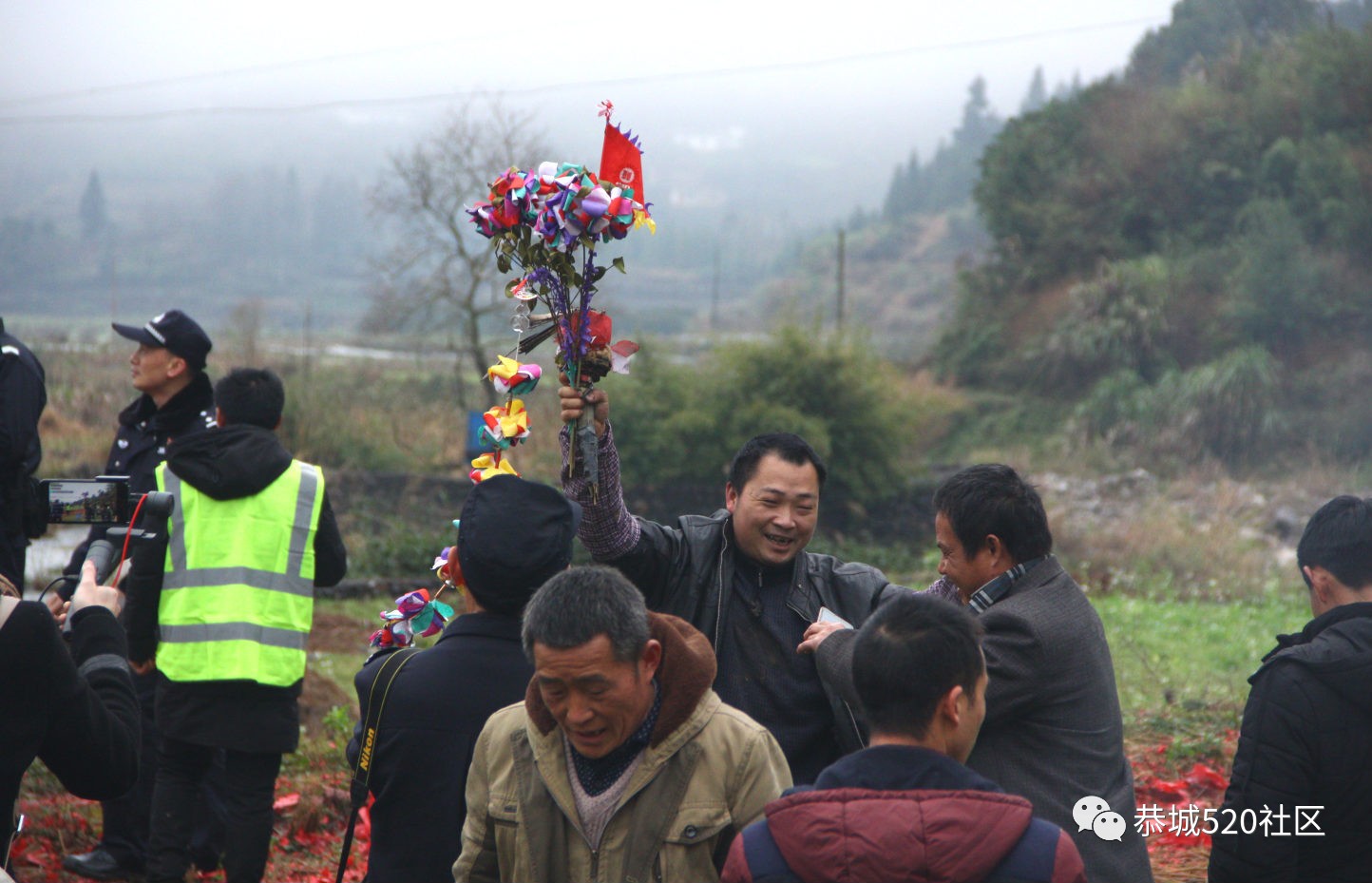2019年三江石口村花炮节全程直播回放+高清大图，花炮究竟落在谁家？450 / 作者:深秋的落叶 / 帖子ID:267423