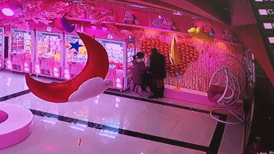恭城这家店又丢东西了，居然是。。。监控记录完整过程！906 / 作者:爱生活爱美食 / 帖子ID:267456