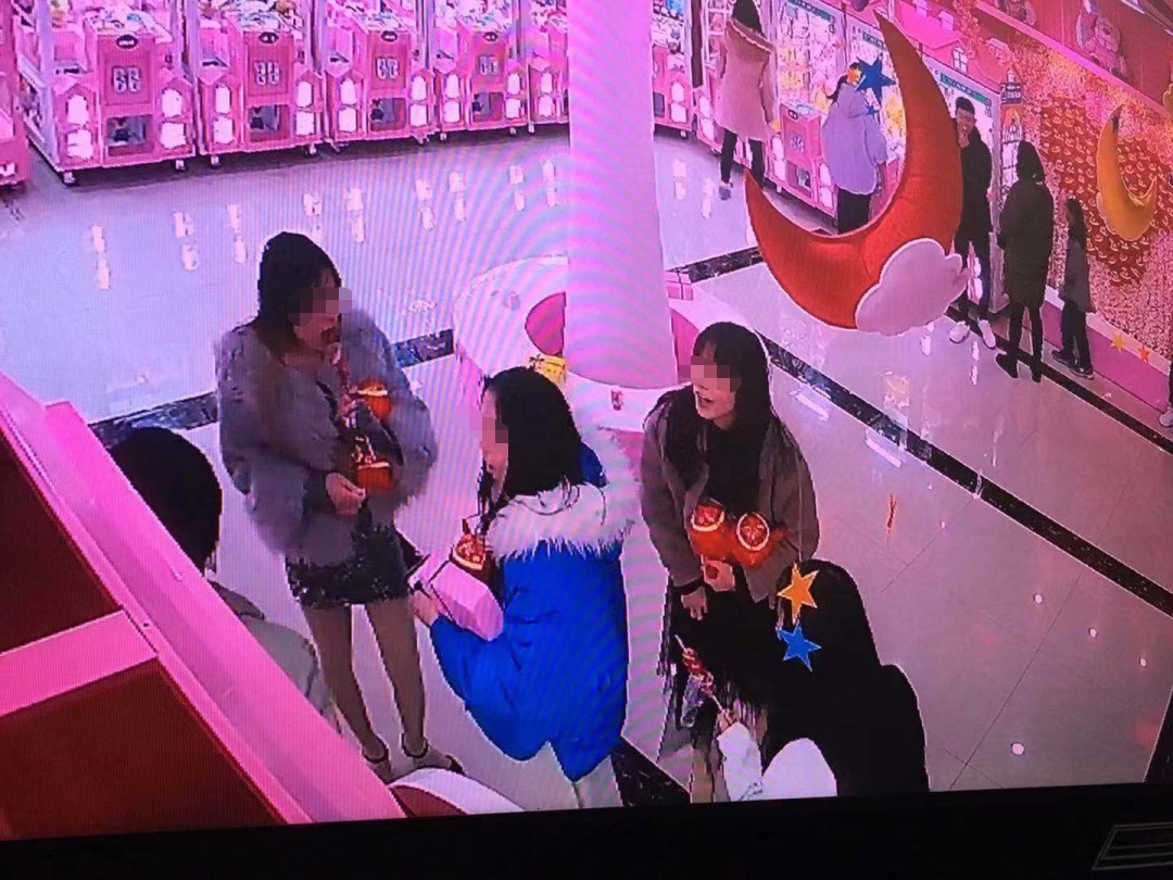 恭城这家店又丢东西了，居然是。。。监控记录完整过程！308 / 作者:爱生活爱美食 / 帖子ID:267456
