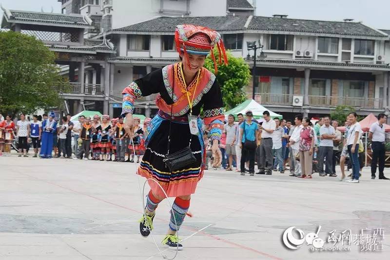 大家心心念念的桃花节+首届嘉会野生紫荆花民俗文化节终于来了！847 / 作者:红花绿叶 / 帖子ID:267554