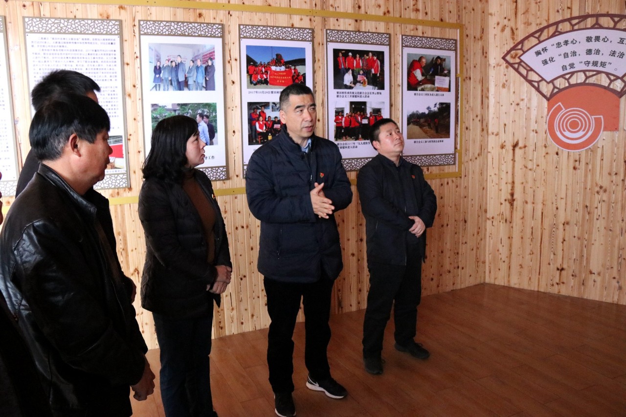 县委书记邓晓强就基层党建、中华优秀传统文化进农村、脱贫攻坚到三江乡深入调研461 / 作者:快乐至上 / 帖子ID:267569