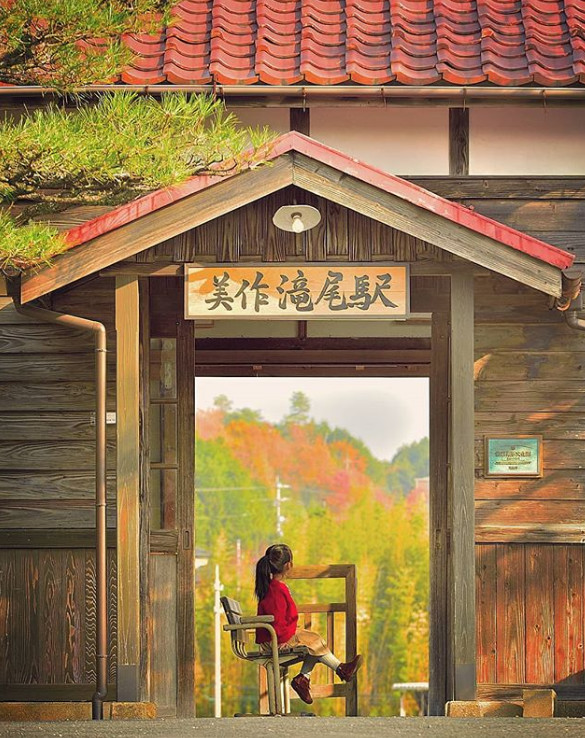 偷拍女儿3年，一老爸把女儿拍成宫崎骏动画333 / 作者:卵仔仔 / 帖子ID:267577