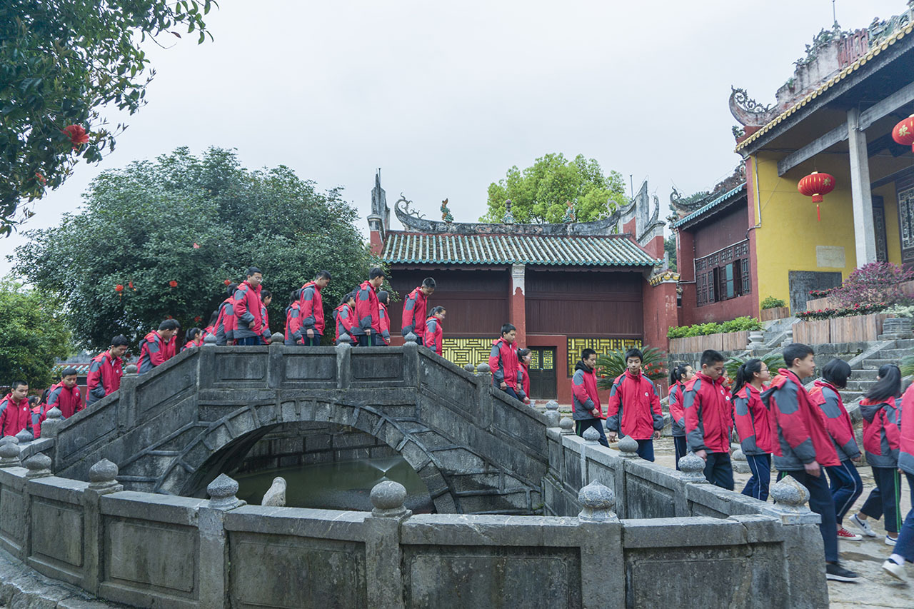 恭城民族实验初级中学：中考百日冲刺，誓师大会！617 / 作者:等风十里 / 帖子ID:267635