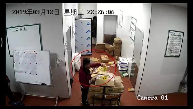 成都七中实验学校食堂事件可能真的是惊天大反转392 / 作者:额外听歌 / 帖子ID:267637