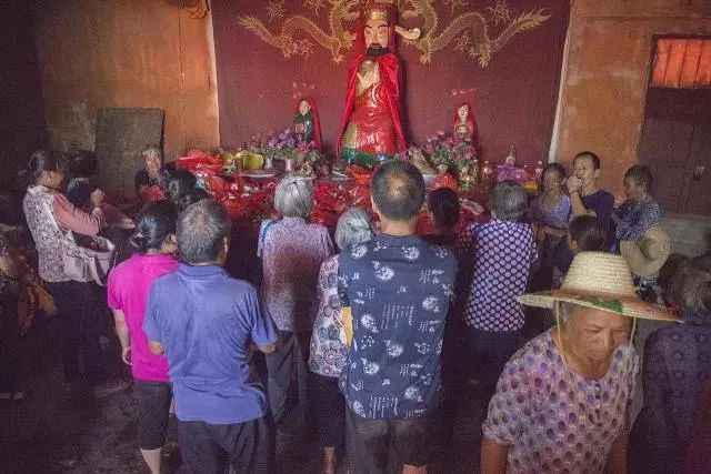 莲花老圩农历四月初八“公明”文化节盛况再现！现场人山人海，热闹非凡！589 / 作者:深秋的落叶 / 帖子ID:267894