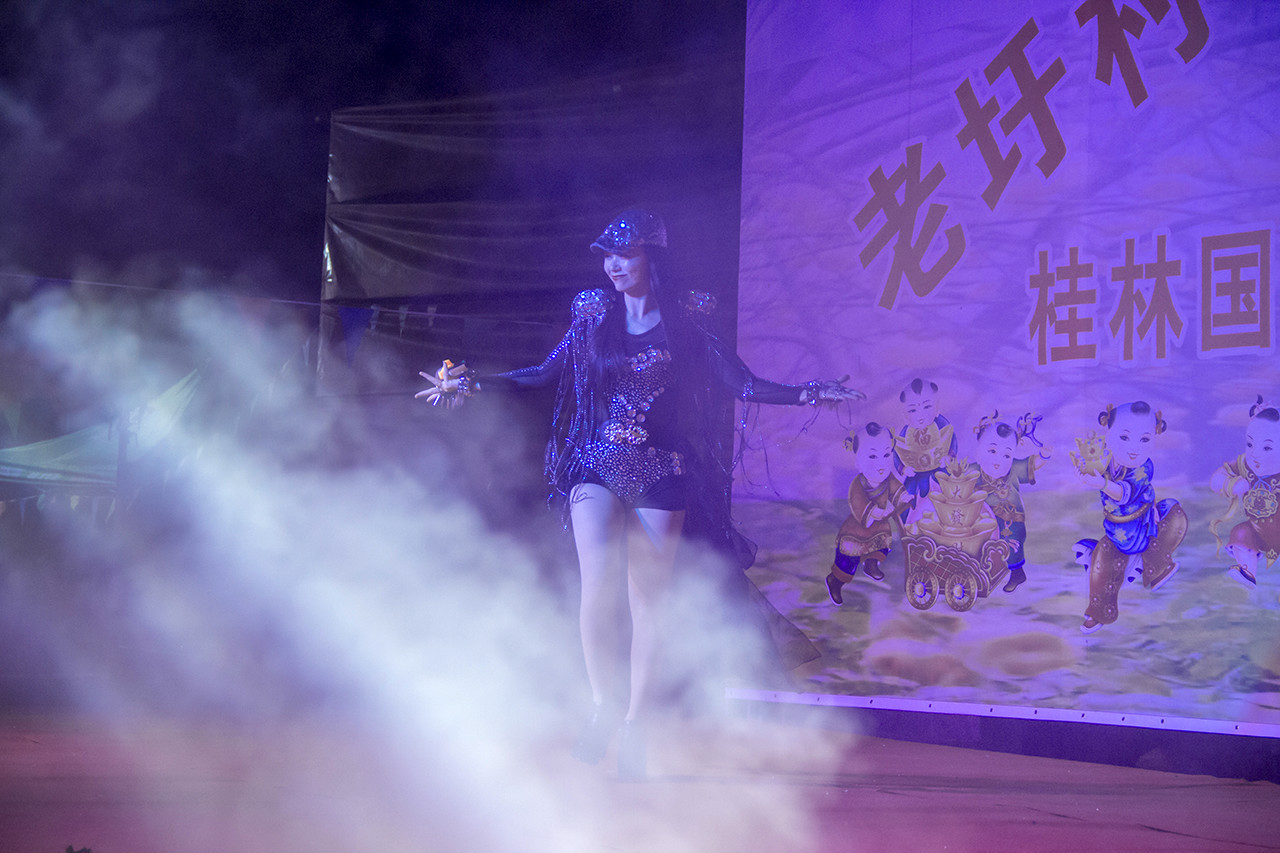 莲花老圩农历四月初八“公明”文化节盛况再现！现场人山人海，热闹非凡！423 / 作者:深秋的落叶 / 帖子ID:267894