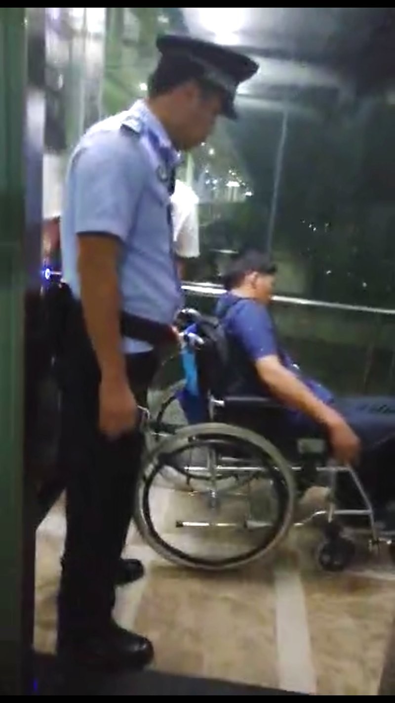 生死营救！一旅客在恭城站下车时被马蜂蜇后突发昏厥882 / 作者:醉于山水 / 帖子ID:268326