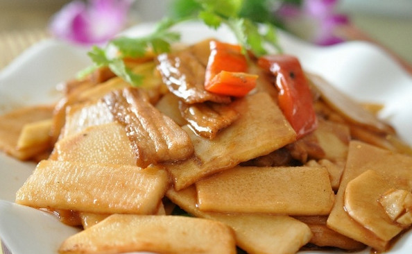 恭城农村这山货正大量上市，看完大吃一斤！！337 / 作者:更强 / 帖子ID:268400