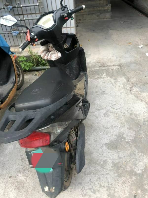 恭城又出现偷电瓶的贼吗？998 / 作者:杨俊语语il / 帖子ID:268657