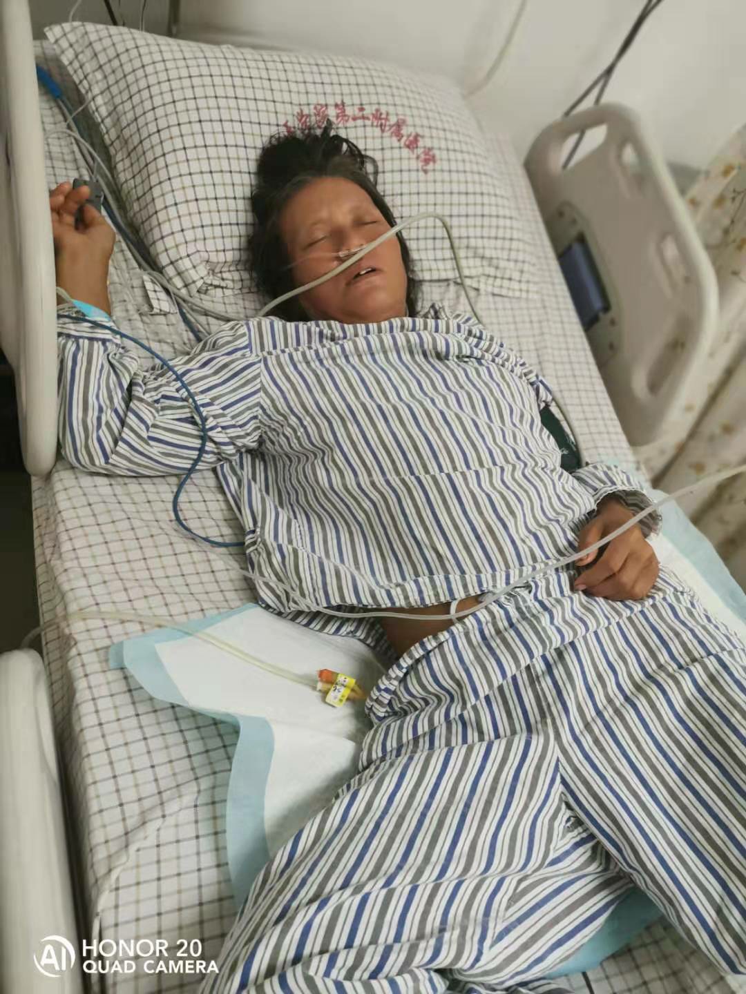 妈妈为我们读书奔波，而她终也病倒了。773 / 作者:染墨绘君衣 / 帖子ID:268722