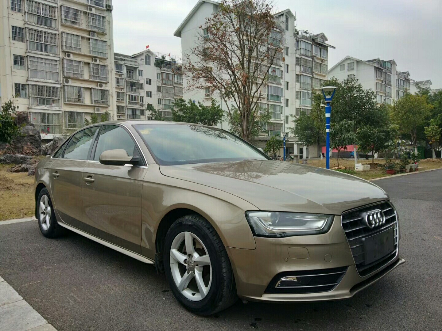 2014年奥迪A4L2.0T375 / 作者:520汽车网客服 / 帖子ID:269917