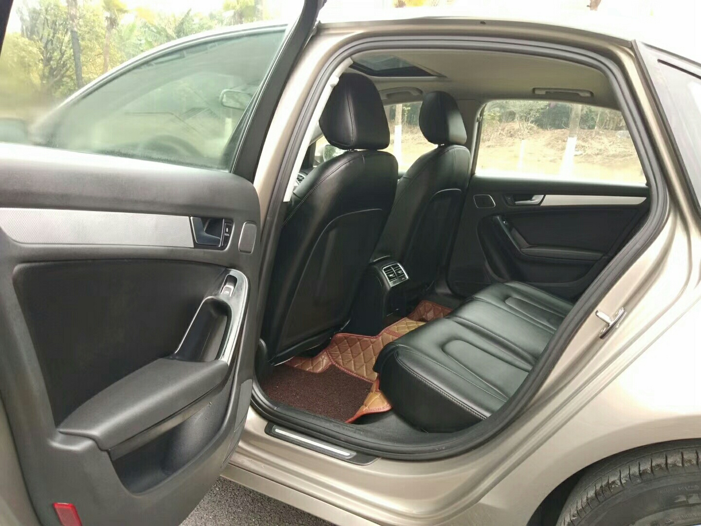 2014年奥迪A4L2.0T148 / 作者:520汽车网客服 / 帖子ID:269917