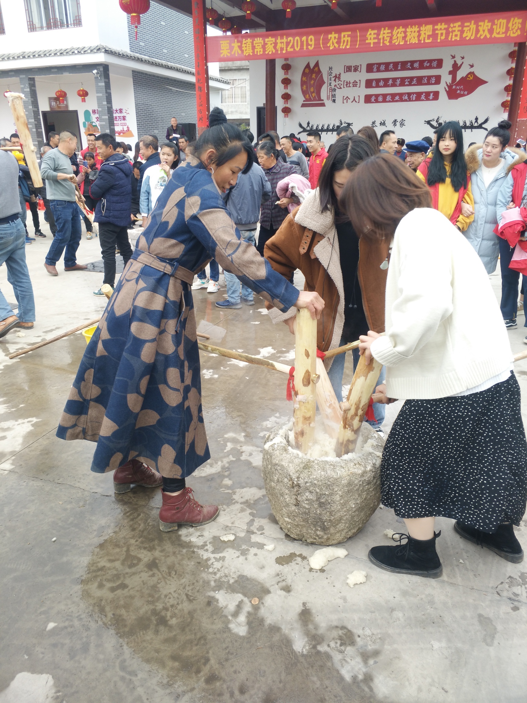 谁说女子不如男，看黑山老妖856 / 作者:梦里探花 / 帖子ID:270268