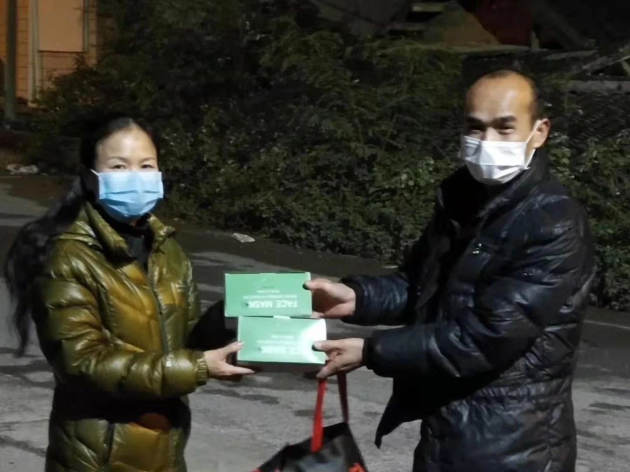 西岭镇：党群战“疫”情暖  前行有光必胜246 / 作者:论坛小编01 / 帖子ID:270503