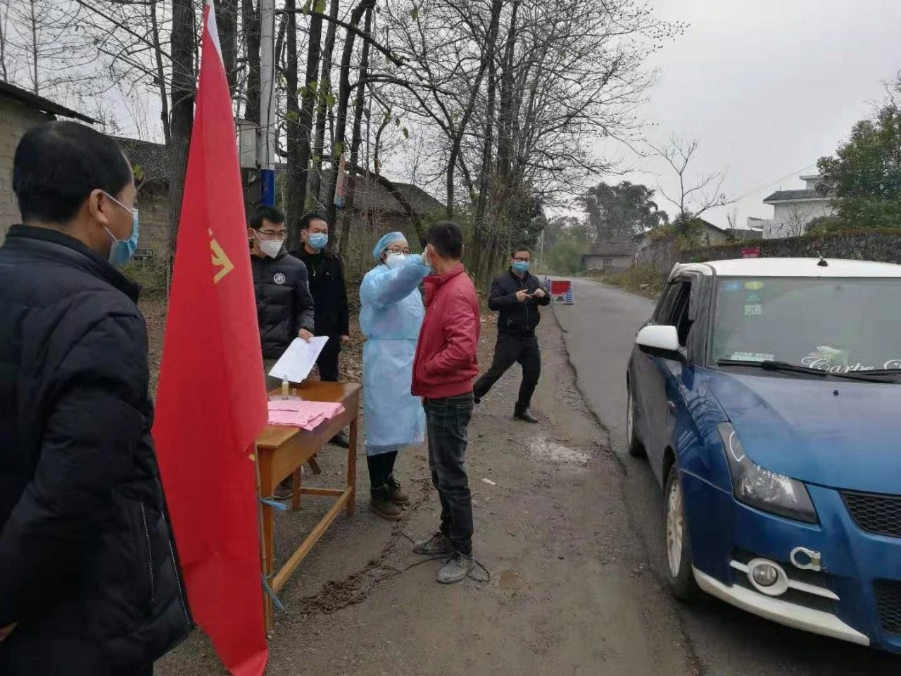 西岭镇：党群战“疫”情暖  前行有光必胜330 / 作者:论坛小编01 / 帖子ID:270503