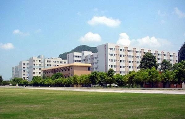 重磅通知！桂林各学校3月1日前不得开学！请相互转告219 / 作者:论坛小编01 / 帖子ID:270569