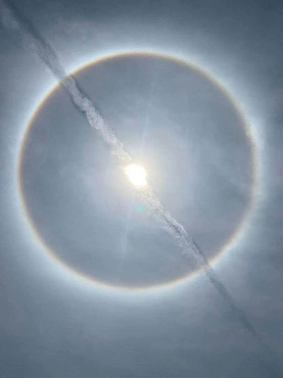 今天，桂林天空出现罕见奇观！朋友圈已炸锅，你看到了吗？963 / 作者:登山涉水 / 帖子ID:271356