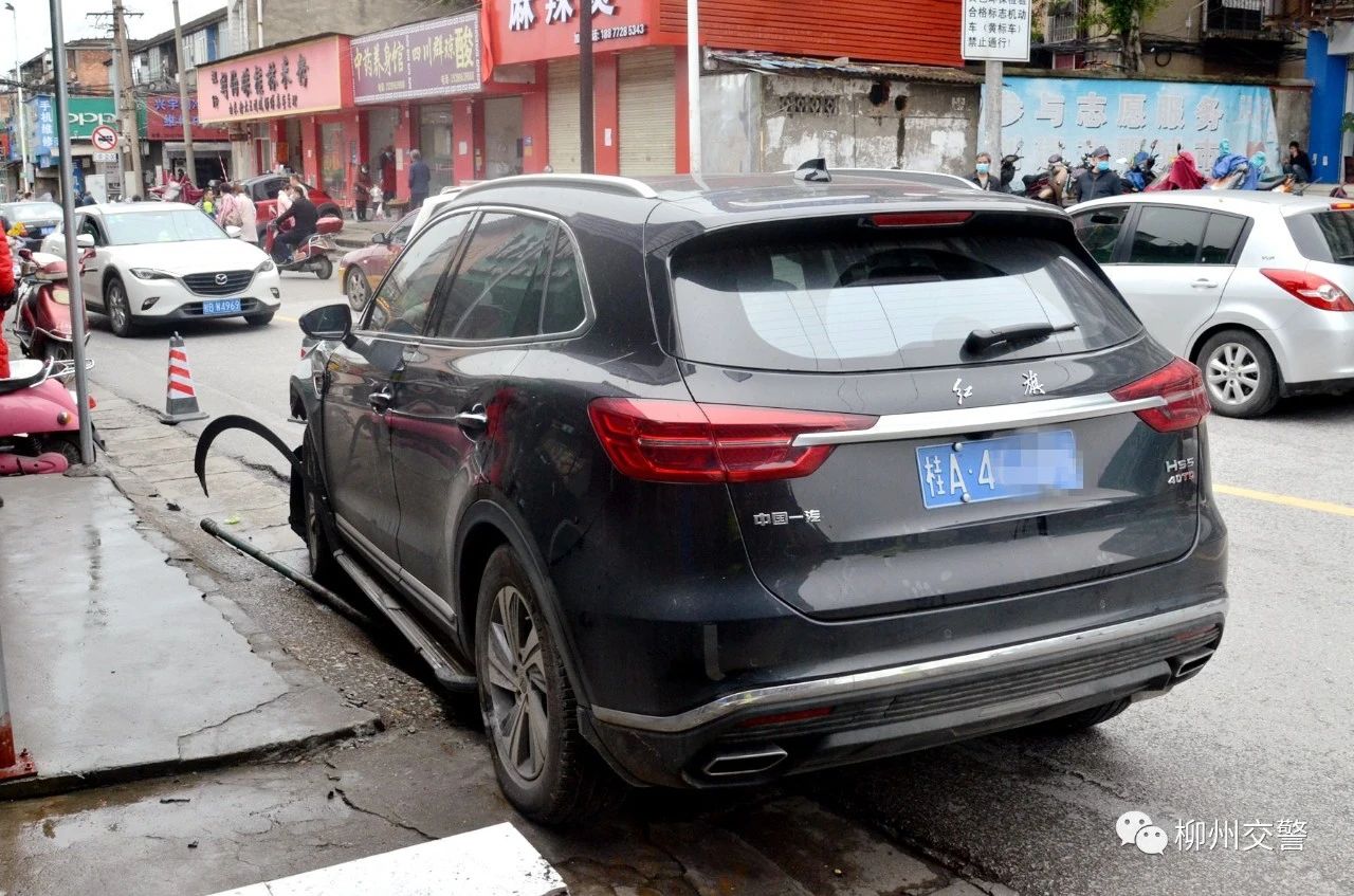 1死2伤！广西一22岁男司机连撞3名女子，原因竟是这个！872 / 作者:普通人物怨 / 帖子ID:272212