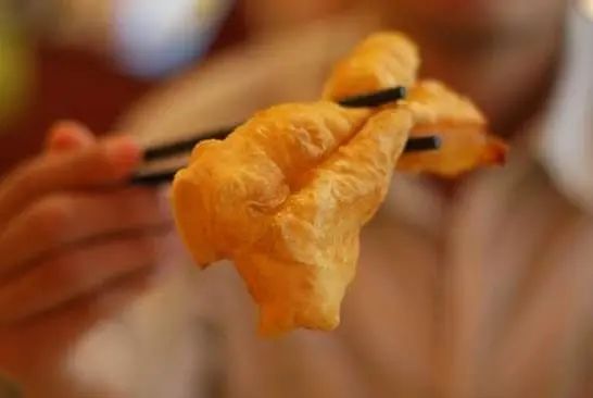 为什么炸油条需要“两”根呢？这个传说你得知道，太有意思了！584 / 作者:華大夫 / 帖子ID:272360