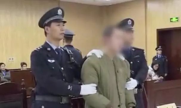 男子捅死女友后又烧死三学生，坚称患精神病，最后被执行死刑...232 / 作者:普通人物怨 / 帖子ID:272375
