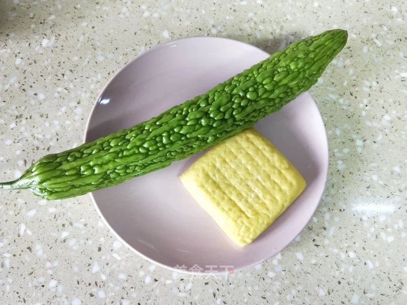 去火！去火！去火！苦瓜这样做，好吃又不苦，清热去火，特别适合夏天！952 / 作者:華大夫 / 帖子ID:272384