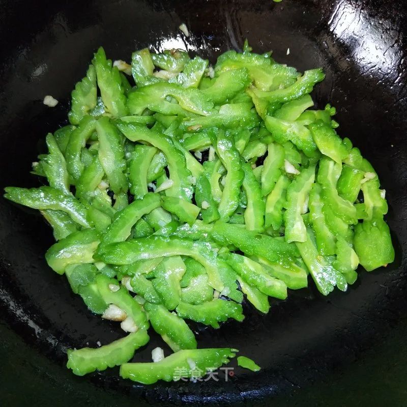 去火！去火！去火！苦瓜这样做，好吃又不苦，清热去火，特别适合夏天！108 / 作者:華大夫 / 帖子ID:272384