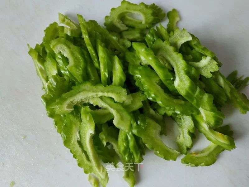 去火！去火！去火！苦瓜这样做，好吃又不苦，清热去火，特别适合夏天！320 / 作者:華大夫 / 帖子ID:272384