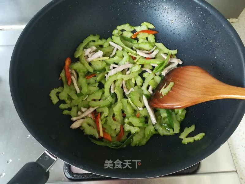 去火！去火！去火！苦瓜这样做，好吃又不苦，清热去火，特别适合夏天！852 / 作者:華大夫 / 帖子ID:272384