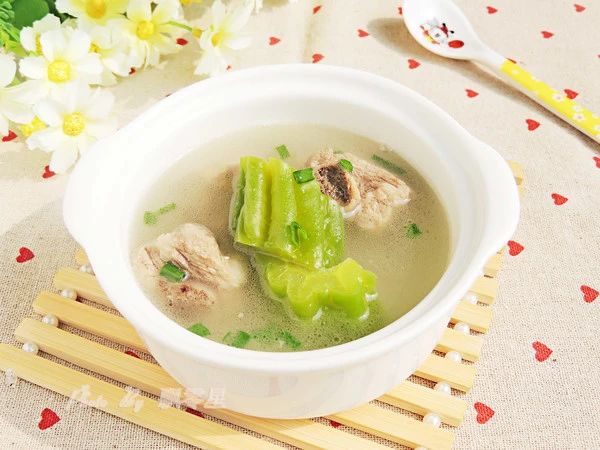 夏天晒黑怎么办？这些美白食谱秘笈，让你轻松美白一夏！34 / 作者:kevinbe888 / 帖子ID:272430