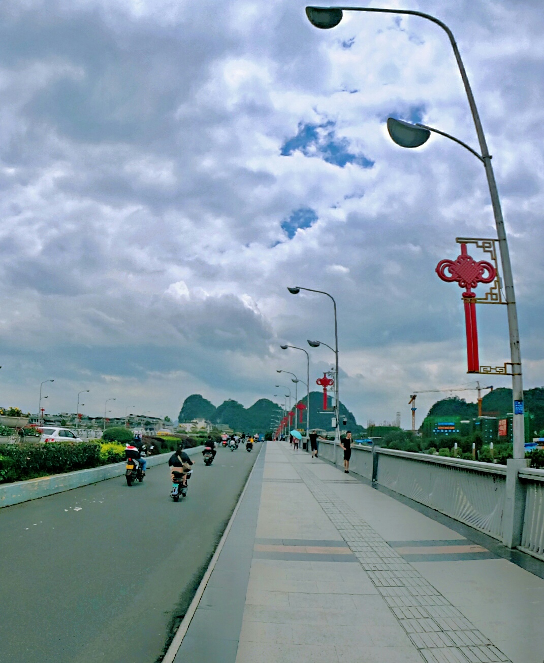 今天，解放桥，久违了的阳光440 / 作者:形腿望舞 / 帖子ID:272497