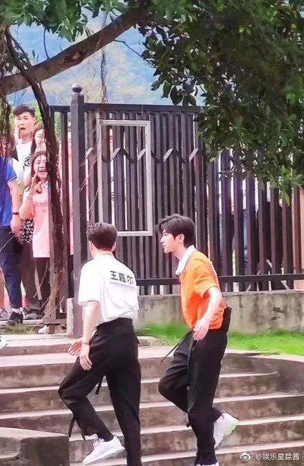 跑男在桂林的第3天！聂远、王嘉尔、李沁、韩东君也加入了！131 / 作者:该做的事情 / 帖子ID:272568