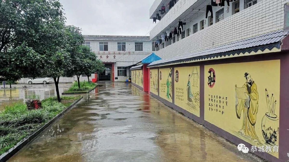 嘉会镇初级中学开展校园安全隐患排查  扎实做好校园安全工作796 / 作者:论坛小编04 / 帖子ID:272639