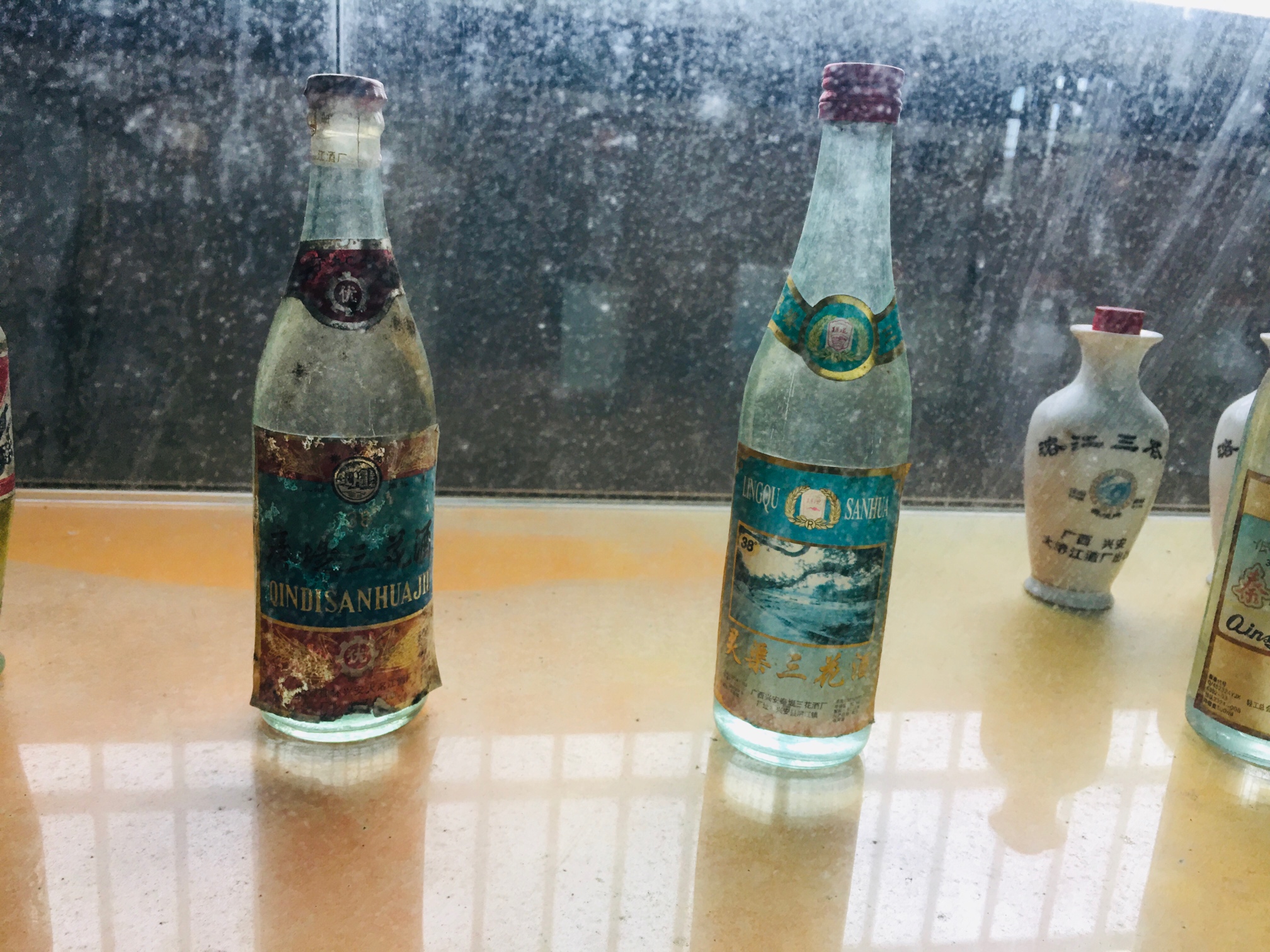 寻找“溶江三花酒”的明天706 / 作者:形腿望舞 / 帖子ID:272867