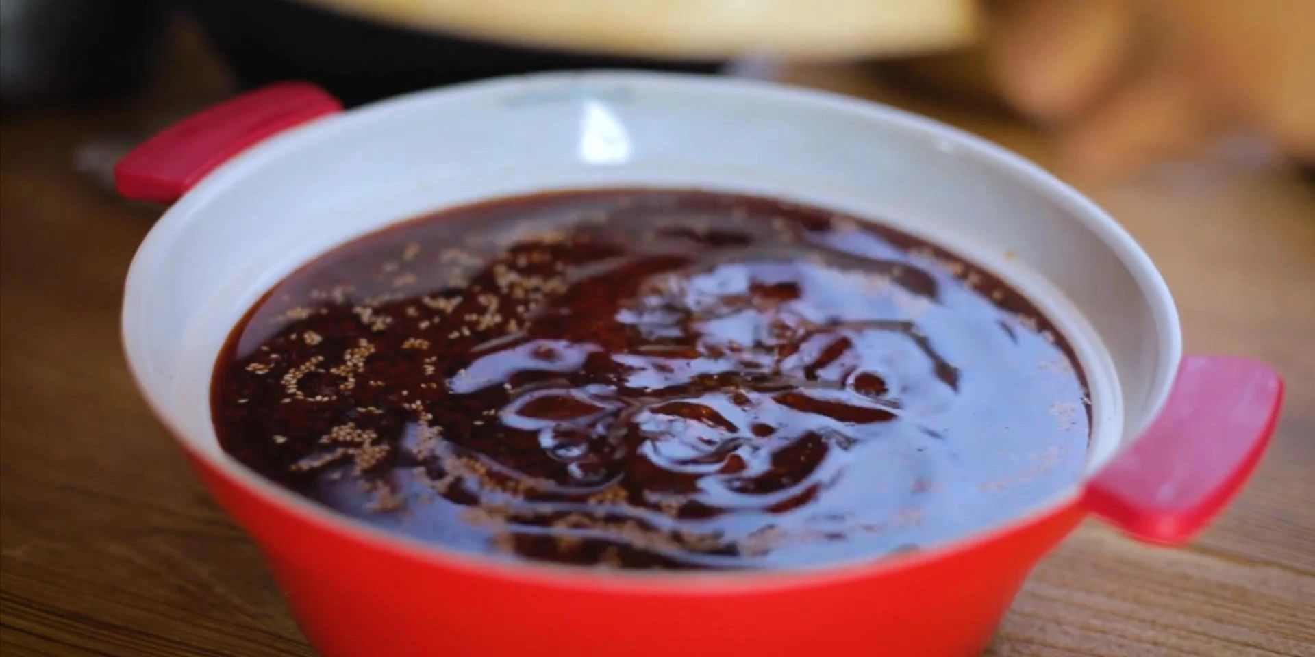 李子柒：油菜丰收季，用新榨的菜籽油做一桌香喷喷的风味小食953 / 作者:向向Angel / 帖子ID:273067