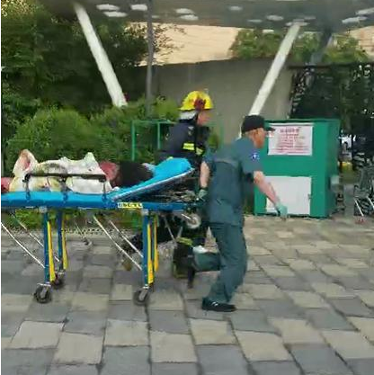 2020最气人新闻：疯狂夫妻一个动作3死4伤……真不知从何骂起177 / 作者:kevinbe888 / 帖子ID:273204