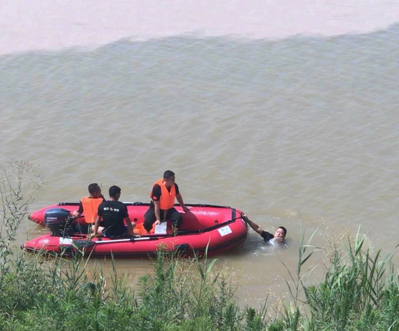 痛心！3名小学生河道玩耍溺水，2人遇难1人失踪348 / 作者:登山涉水 / 帖子ID:273876
