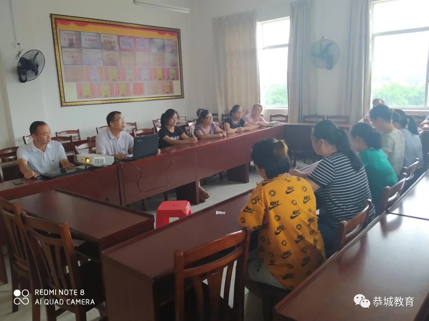 重温建党伟业，不忘先辈初心：记嘉会镇中心校党支部主题党日活动899 / 作者:论坛小编04 / 帖子ID:273902