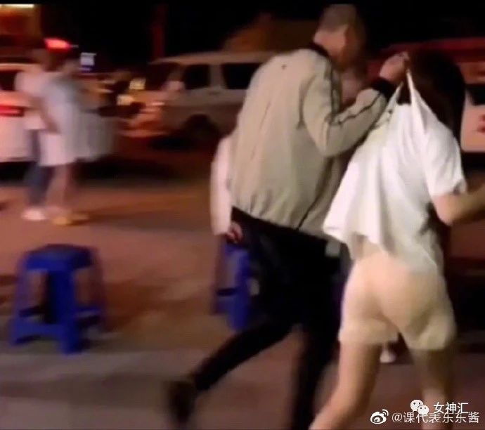 “特效都P不大李荣浩的眼睛？” 哈哈哈哈这届沙雕网友有毒！116 / 作者:kevinbe888 / 帖子ID:274317