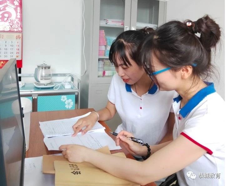 【教学研究篇】勤研究  促成长：记民族幼儿园分园听课评课活动339 / 作者:论坛小编04 / 帖子ID:274458