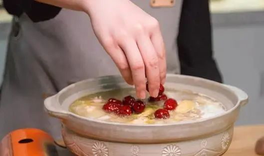 简单易学的椰子鸡做法，一定要收！888 / 作者:YKJNzVqH / 帖子ID:274798