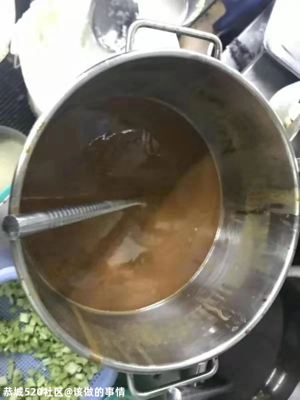 吃完狗肉毒检呈阳性！广东一火锅店老板被拘！158 / 作者:该做的事情 / 帖子ID:275281