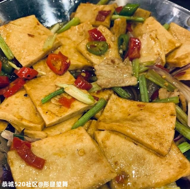 辣炒千叶豆腐，很下饭的一道家常菜，劲道爽滑，香辣入味824 / 作者:形腿望舞 / 帖子ID:275920