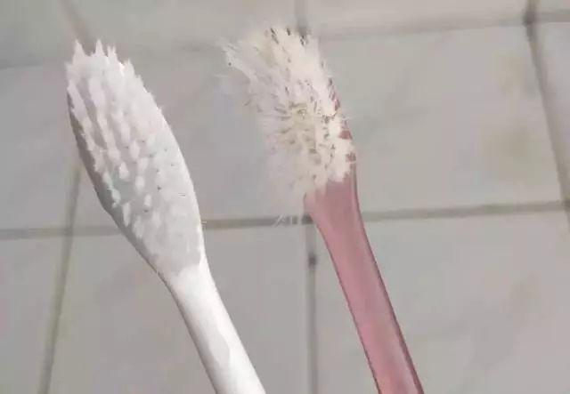 男人的屁股究竟是什么做的，能把每条内裤都穿出洞？877 / 作者:華大夫 / 帖子ID:276899
